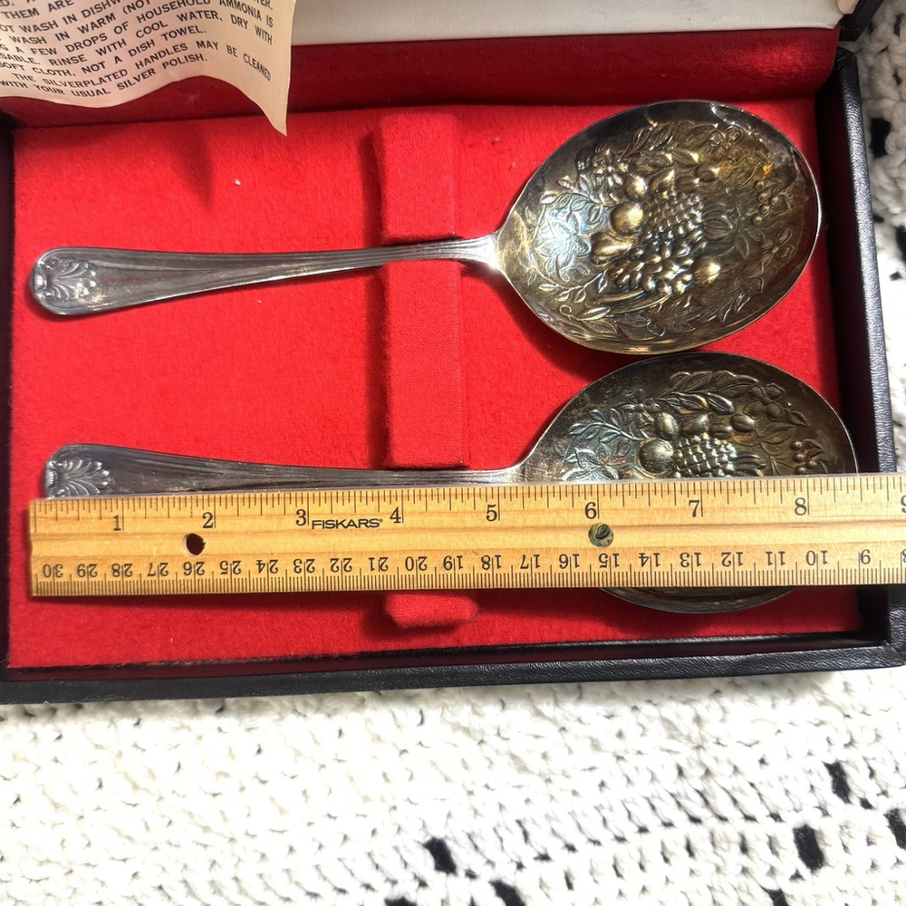 Vtg Set Of 2 Sheffield England 24k Gold Plated Serving Spoons Original Case EPNS - Picture 9 of 12